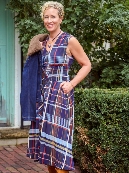 Sleeveless Plaid Zipper Midi Dress