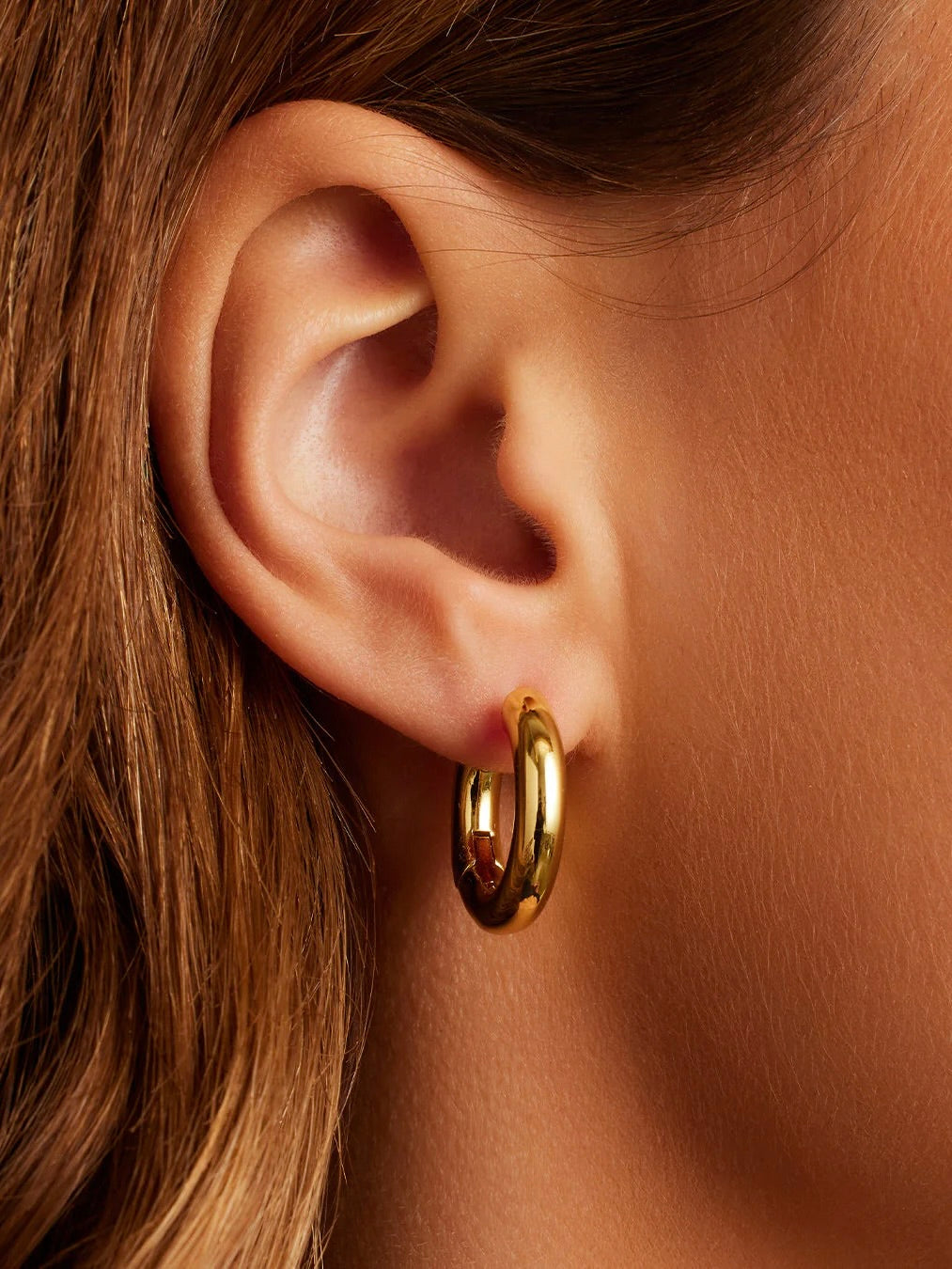 Gorjana Lou Hoops