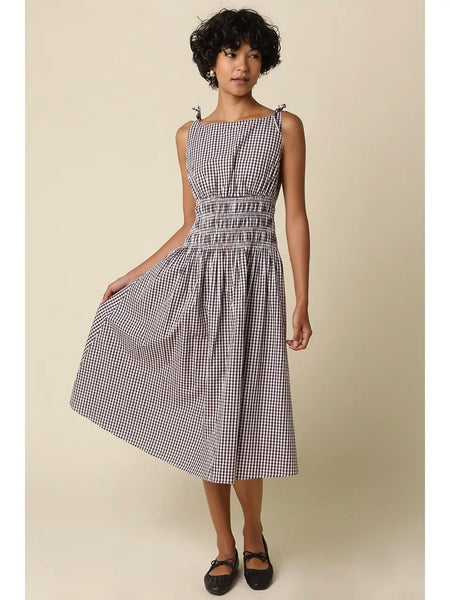 vintage casual dresses Sleeved A-Line V-neck Satin Tea Length Wedding Dress Diamond White / 6 These authentic Gatsby themed dresses are designed to recall the classic Vintage 1950S Button- Wrap V-Neck