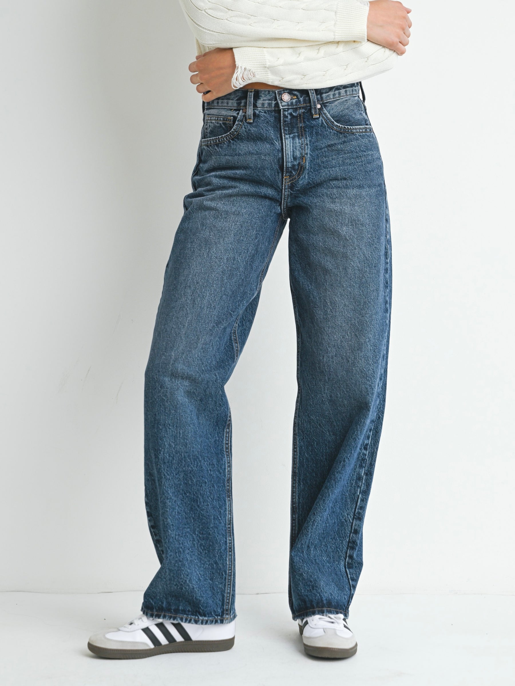 Just Black Denim : Relaxed Straight