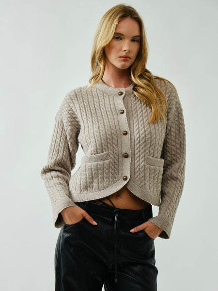 Shop Women's Tops, Sweaters, Graphic Tees, Tank Tops, Tees