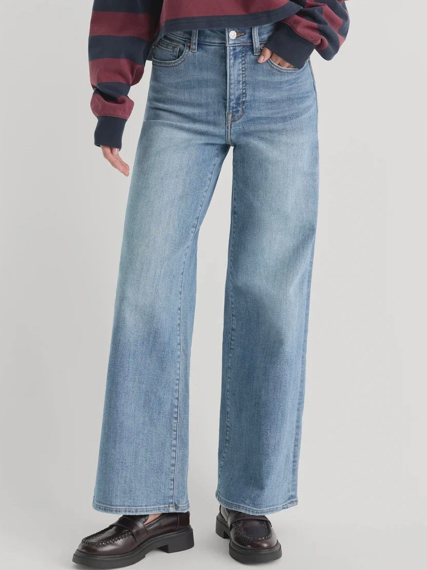 Good American Good Waist Palazzo Ankle Jeans