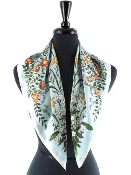 Flourish Scarf