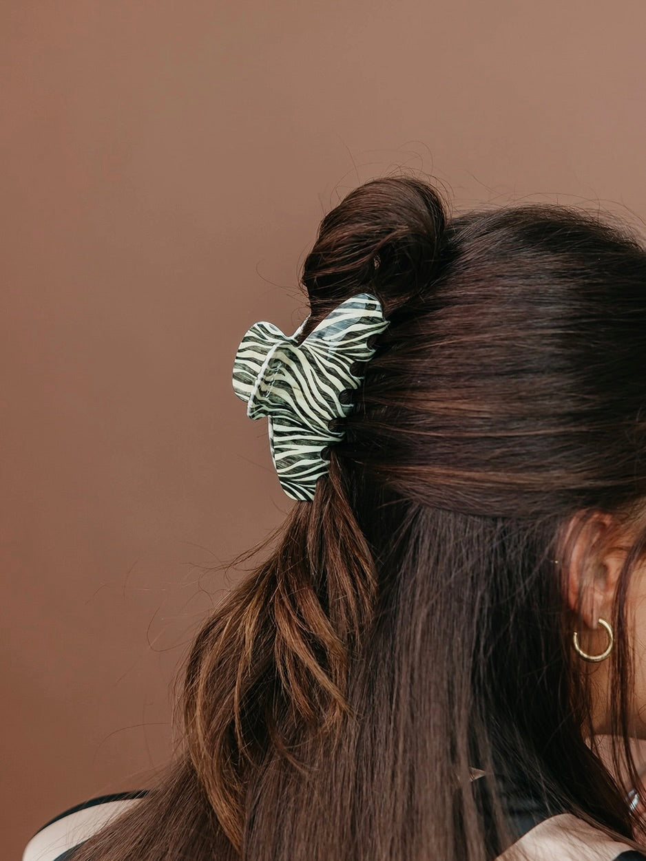 Zebra Claw Clip