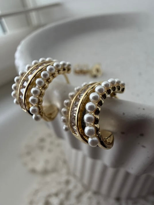 Pearl Baguette Huggie Earrings