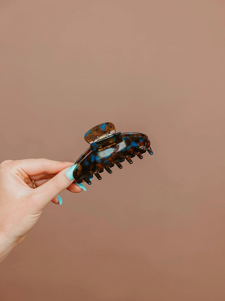 Tort Claw Clip