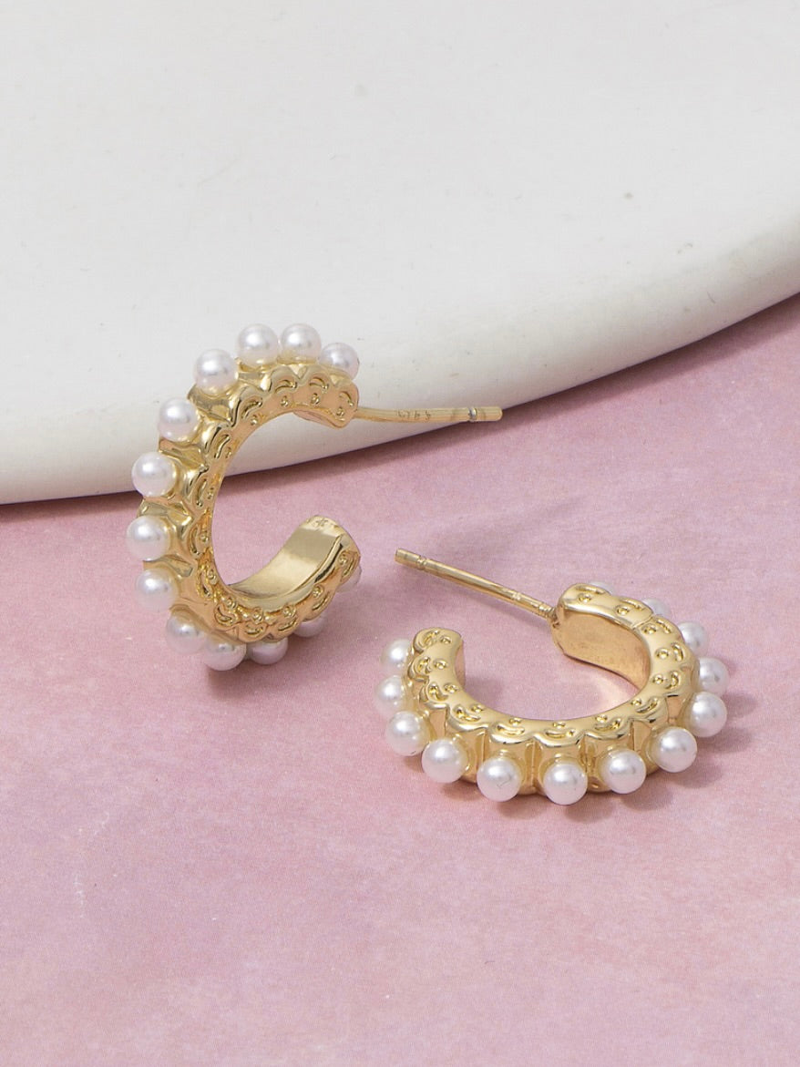 Pearl Row Hoops