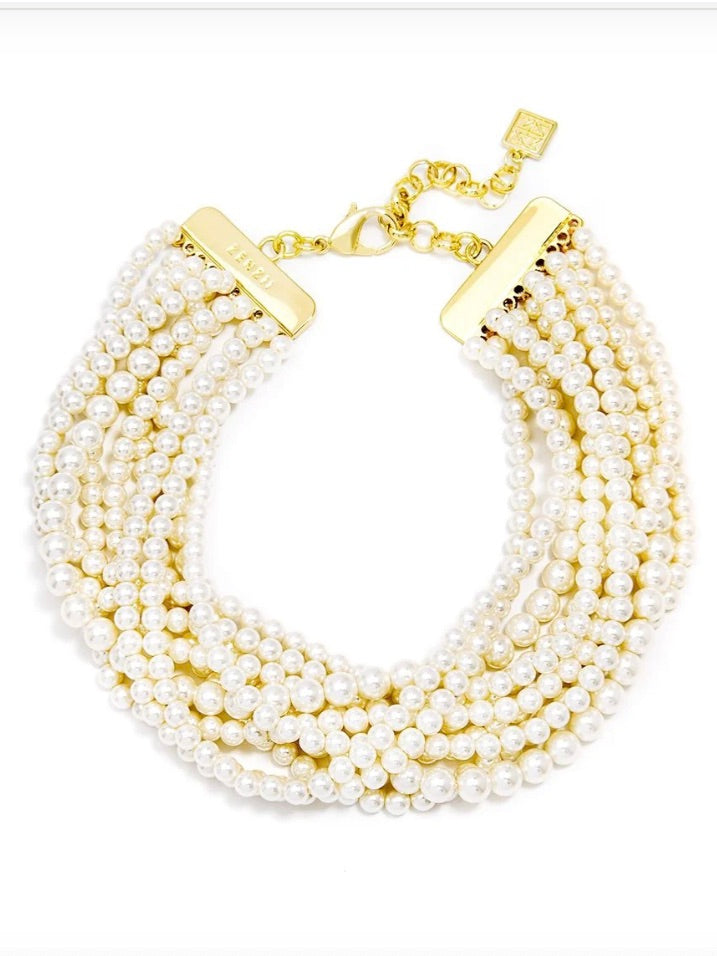Stranded Pearls Collar