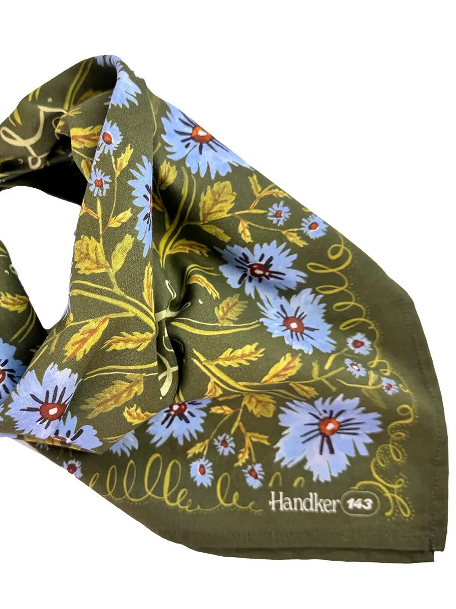 Clara Bandana