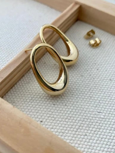 Open Oval Droplet Earring