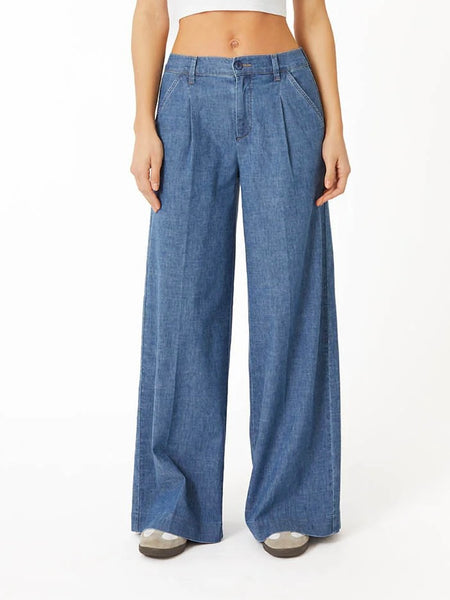 {Level 99} Brooke Pleated Trouser