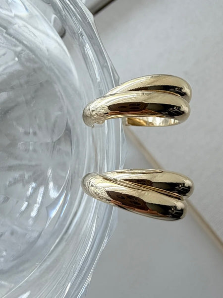 Rounded Crossover Hoop Earrings