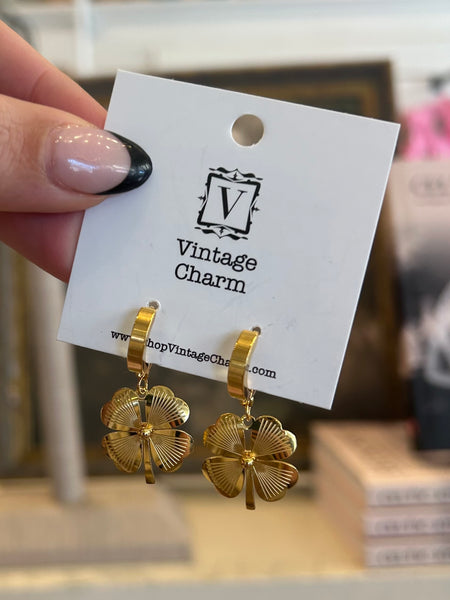 Ribbed Clover Huggies