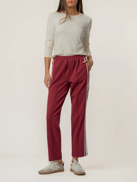 {Kut from the Kloth} Copa - Straight Leg Pant with Seam Pocket