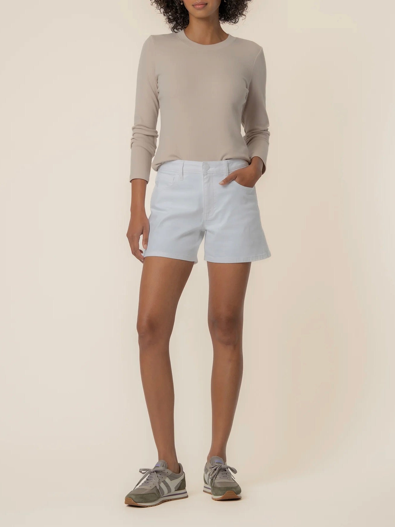 Kut from the Kloth Jane High Rise Short