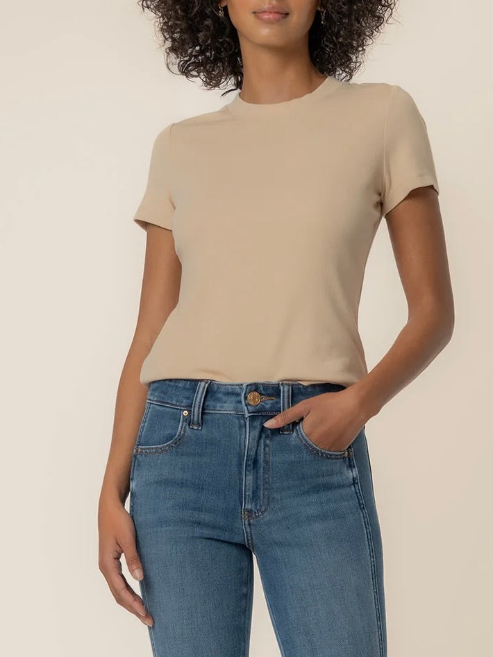 {Kut from the Kloth} Langley Short Sleeve Rib Top