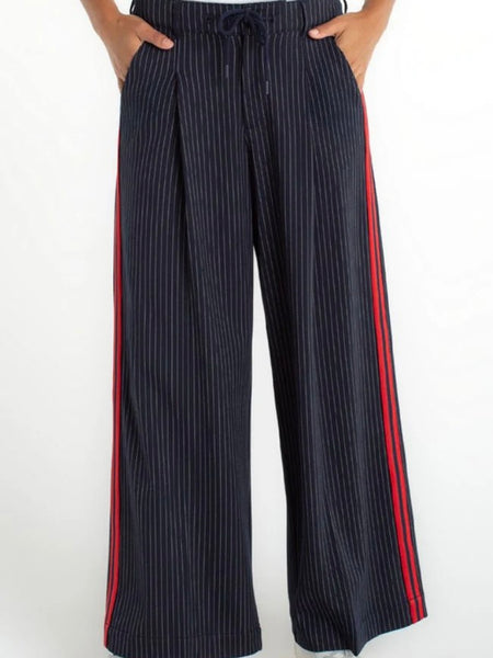 {Liverpool} Pleated Trouser with Stripe