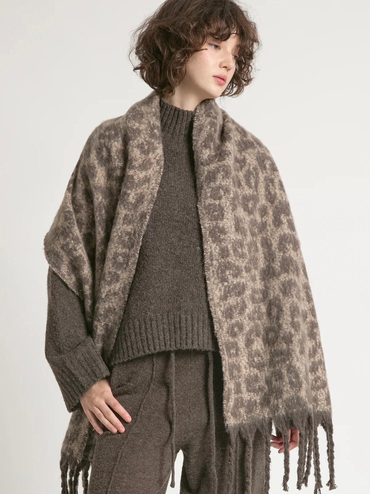 Knitted Animal Print Tassel Scarf