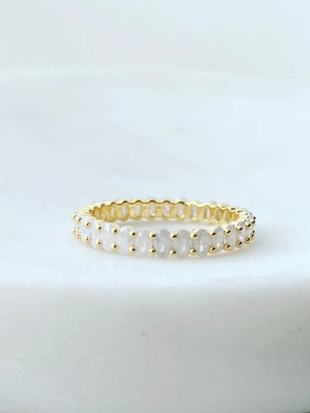 Hypnotic Oval Ring