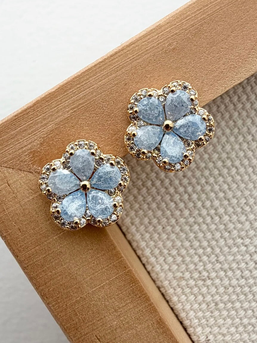 Petal Sunkissed Earring