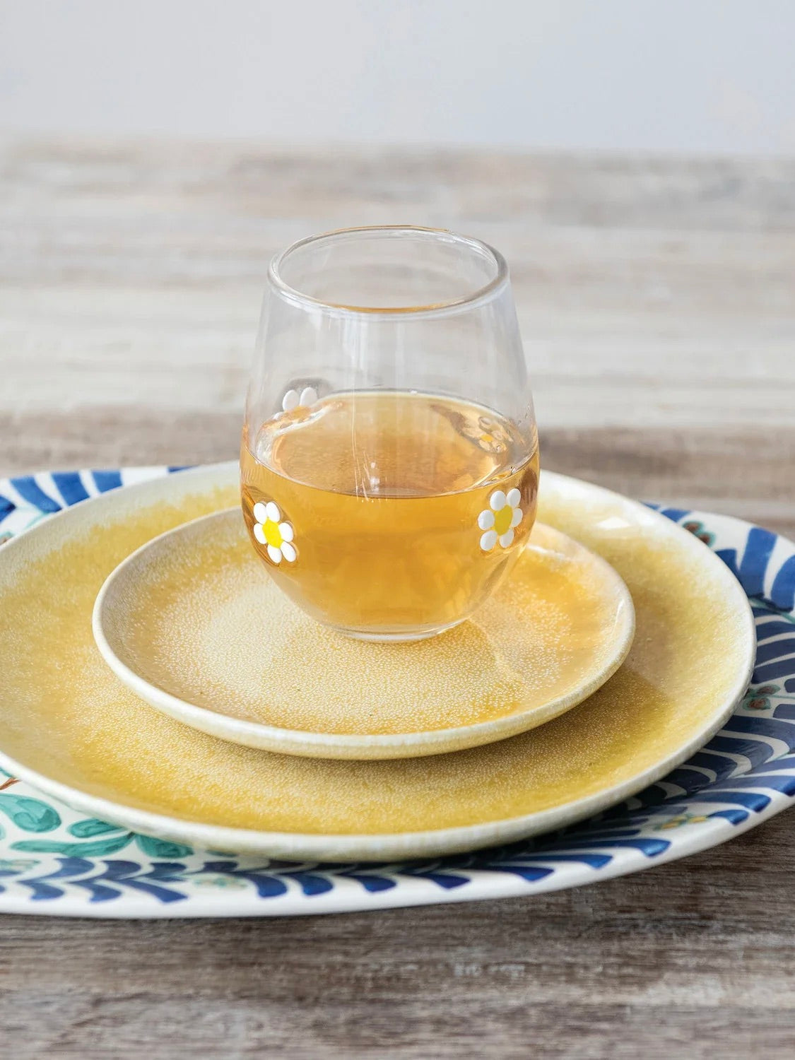 Embedded Daisy Glass