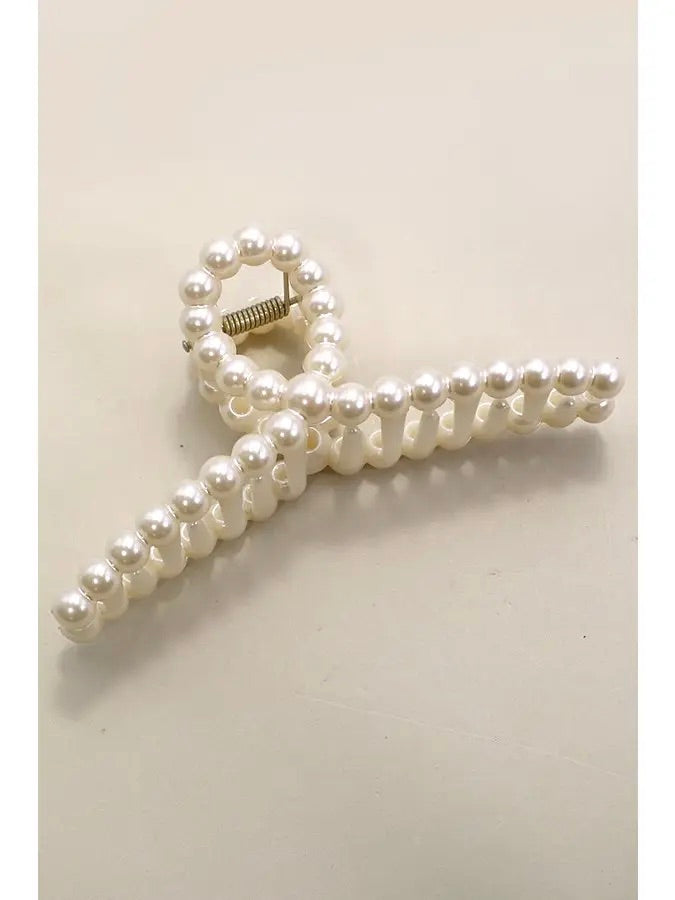 Priya Pearl Claw Clip