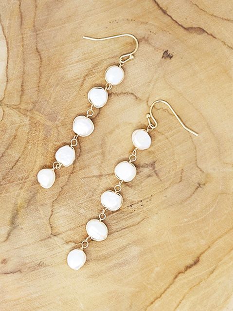 Dripping Pearls Earring