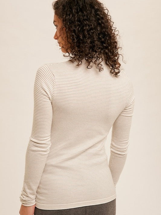 Brynn Turtle Neck